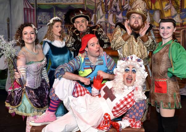 Scarborough Spa panto. Robin Hood Babes in the Wood  main cast
pic Richard Ponter
