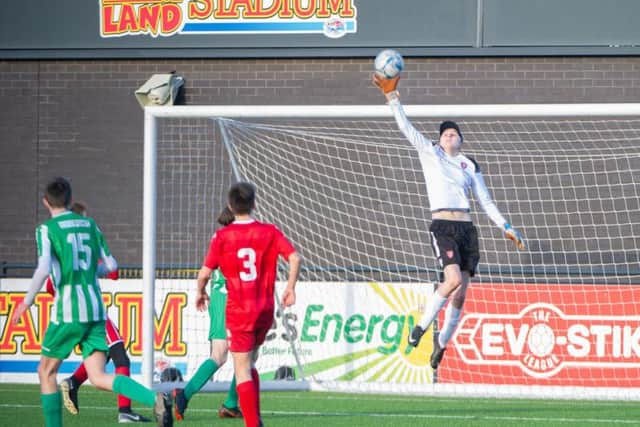 Boro Under-15s' keeper makes a one-handed save