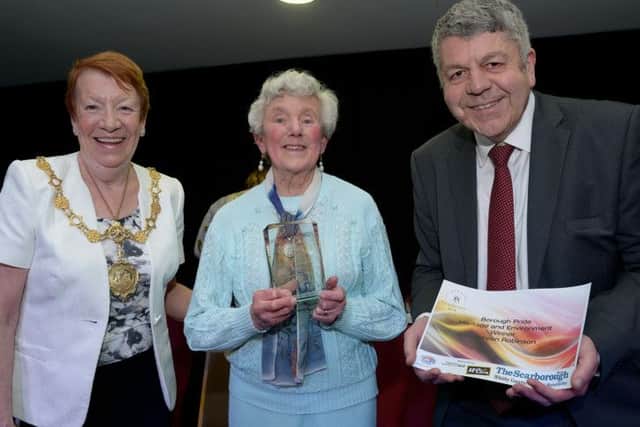 SPA Ocean Room Scarborough.
Borough's Big Thank You Awards 2105.
Award Winners
PA1513-12b
Borough Pride Award (sponsored by University of Hull Howard Foster presenting)
Winner Maureen Robinson