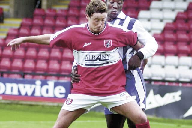 SEN neg: dig 0041/88H in B14 pic AH
Scarborough FC v Nuneaton Borough
Boro striker Chris Tate