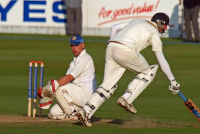 Staxton batsman Dave Morris just makes it thethe crease in time 152036j