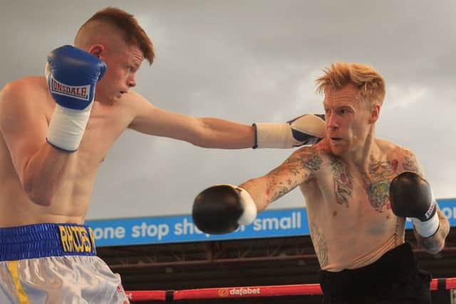 GEORGE RHODES V PAUL O'BRIEN. PICTURE: MATCHROOM SPORT