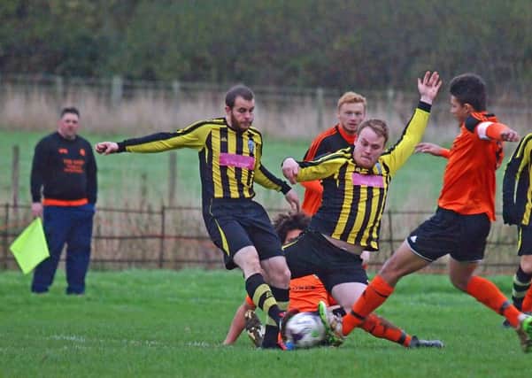 Tough midfield action from a closely contested opnening period. 152126c Scalby v Edgehill Scarborough News Saturday League Division One 14-11-15@Carr Lane