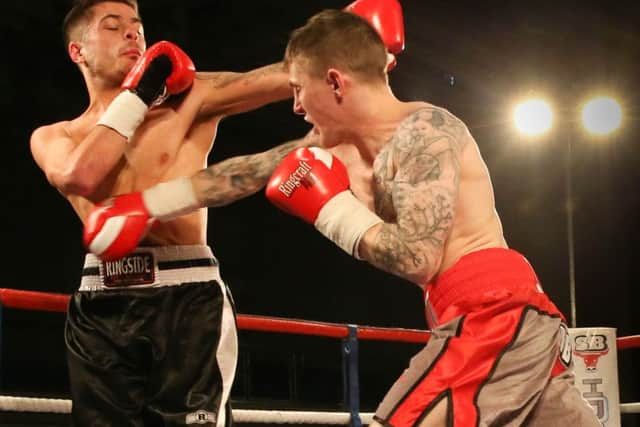 Ryan Hanson v Shaun Ireland. Picture by Lesley Pickersgill.