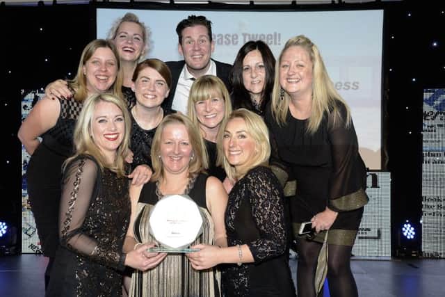 The Scarborough News Business Awards Evening.
PA1547-BusAwards-52
BBC Presenter Clare Frisby presents the Award Winners: