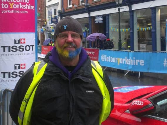 Tourmaker David Broughton has dyed his beard blue and yellow for the Tour de Yorkshire