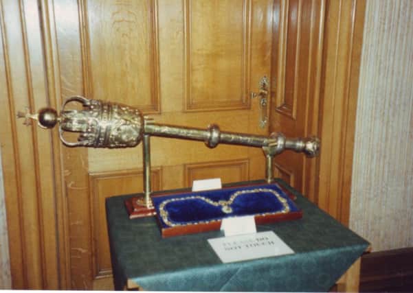 Hobys mace pictured in Scarborough Town Hall was presented by Hoby as a peace offering in 1636.