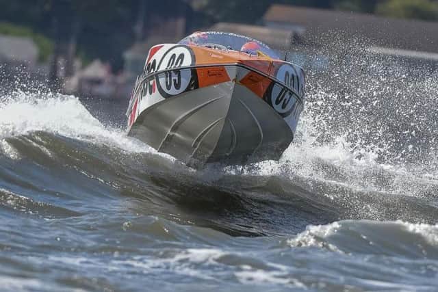 Powerboat racing in Scarborough