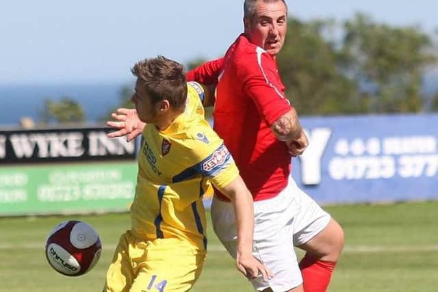 Steve Sheader competes with Callum Terrell