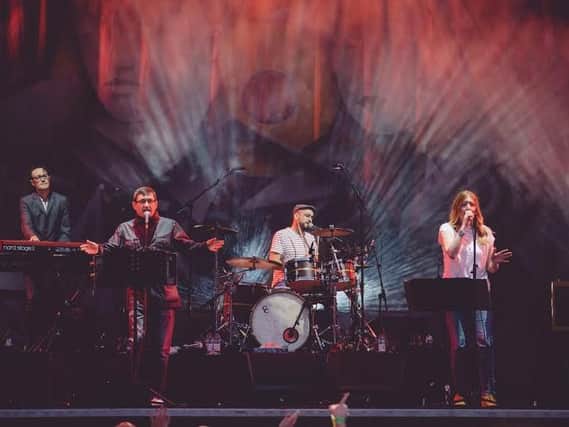 Paul Heaton and Jacqui Abbott wow crowds Picture by Cuffe & Taylor