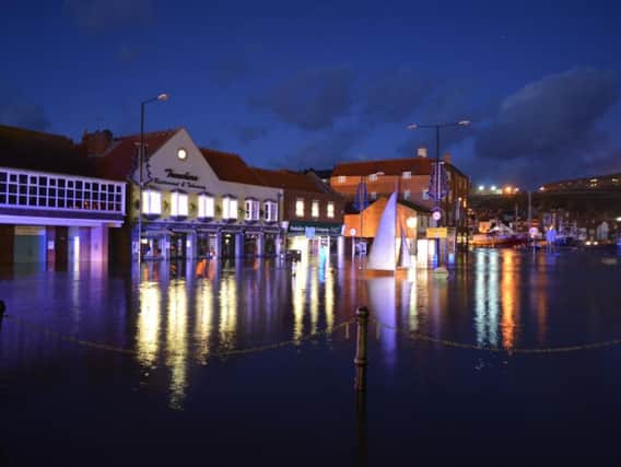 The 2013 tidal surge in Whitby