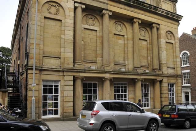 Scarborough Library, Vernon Road. Exterior. Picture by Andrew Higgins  123551a   31/08/12