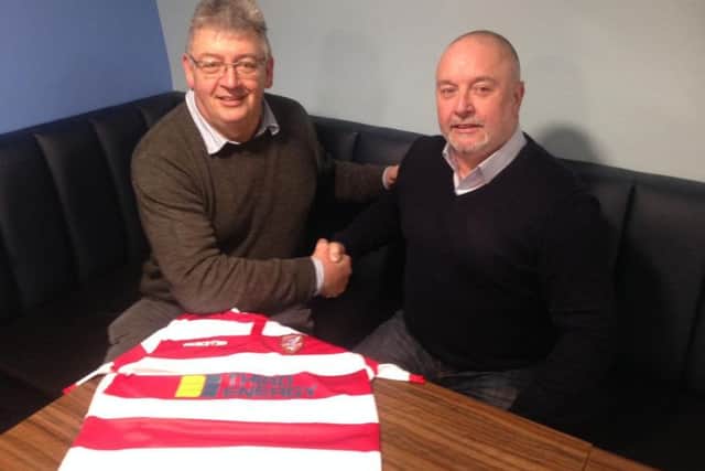 Dave Holland welcomes Steve Kittrick to the club
