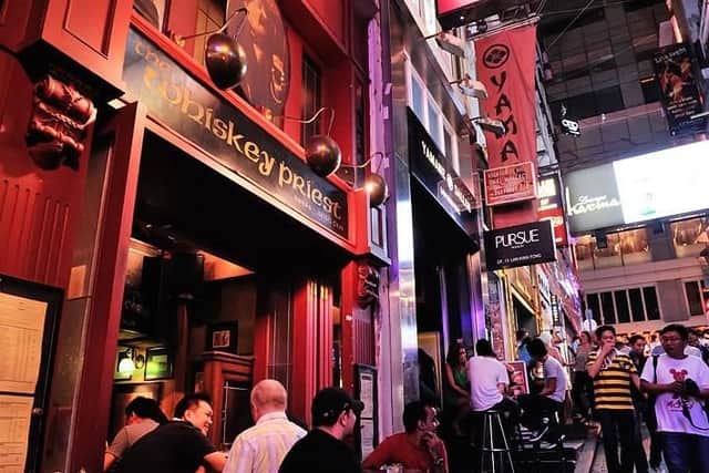 Famed for its night life, award-winning dining, and more than 80 restaurants and bars, Lan Kwai Fong is the street and extended area around it thats popular with tourists and ex-pats.